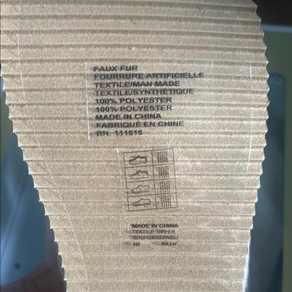 Michael Kors Kids' Fluffy Beige Slippers - Picture 3 of 3